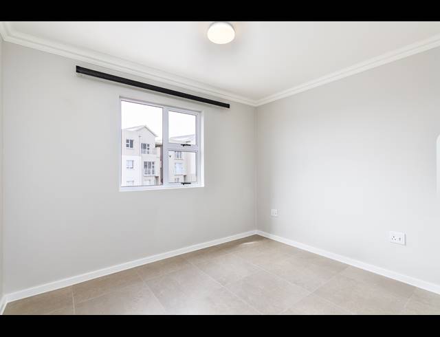 2 BEDROOM APARTMENT TO LET IN SUNNINGDALE